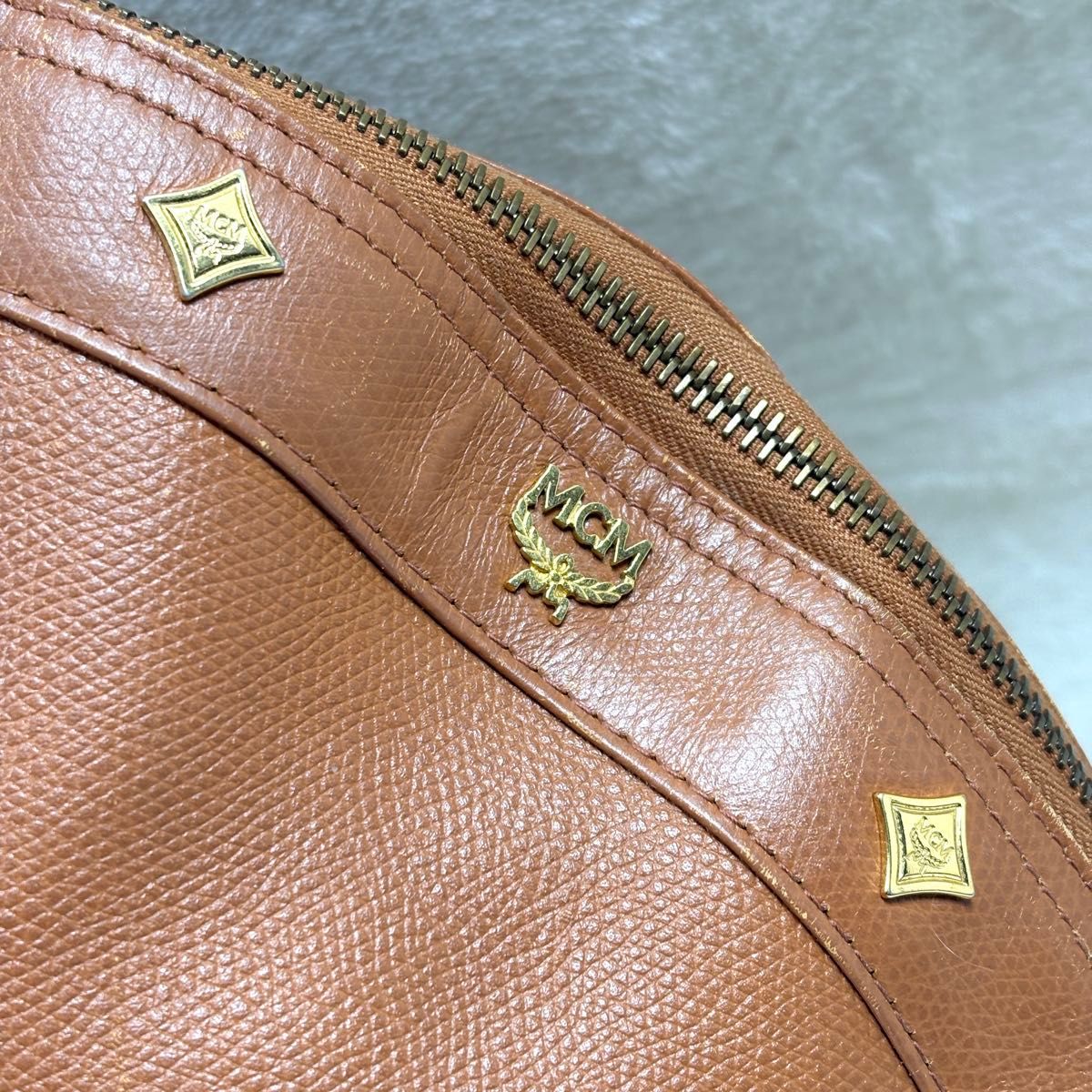 ヴィンテージ MCM ブラウンレザーボストンバッグ MCM エムシーエム