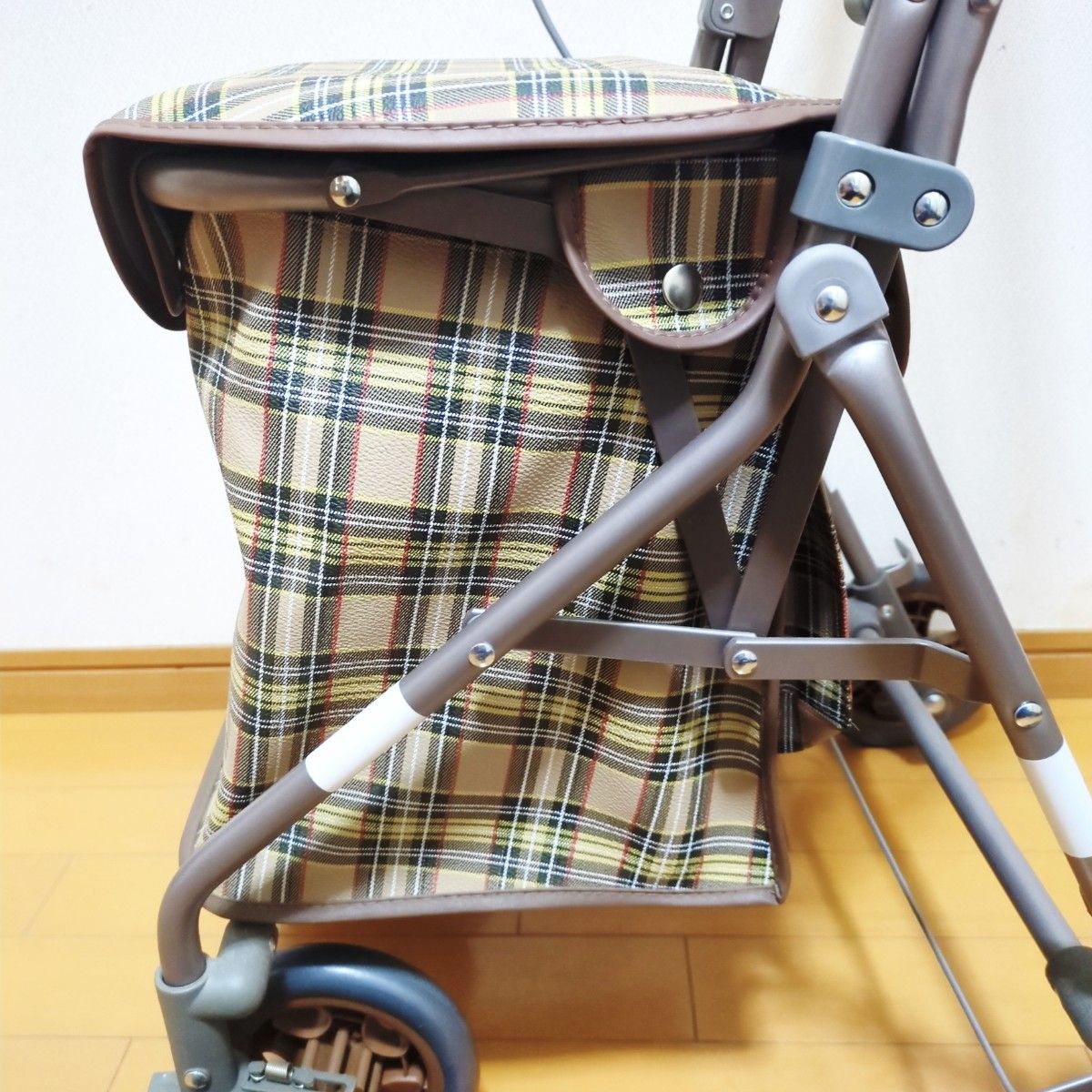 美品 島製作所 リズムRWC SHIMA シルバーカー 人気のブラウンチェック