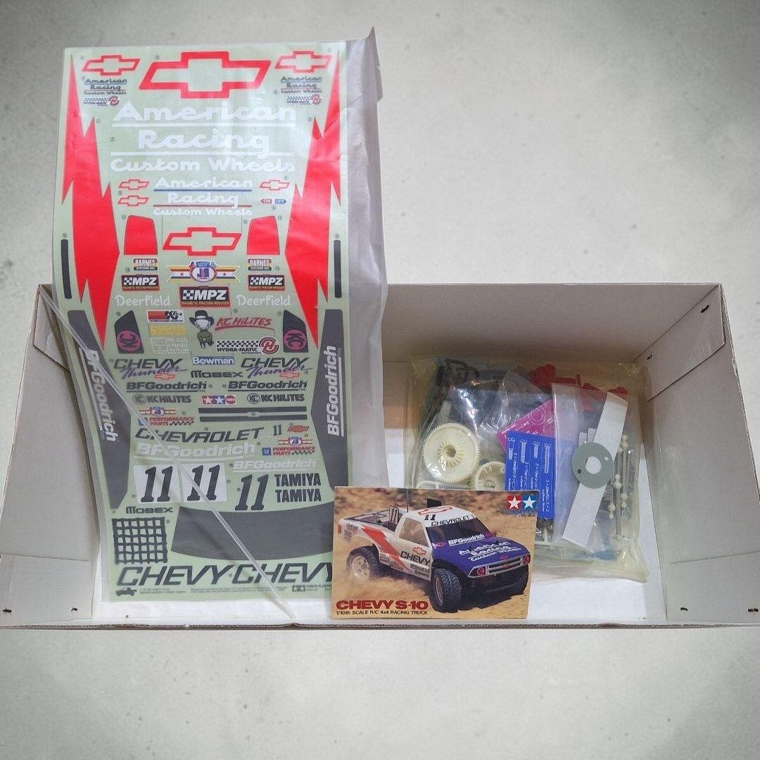 TAMIYA タミヤ CHEVY S-10 1/10 電動RC 4WD レーシングトラック 未組立
