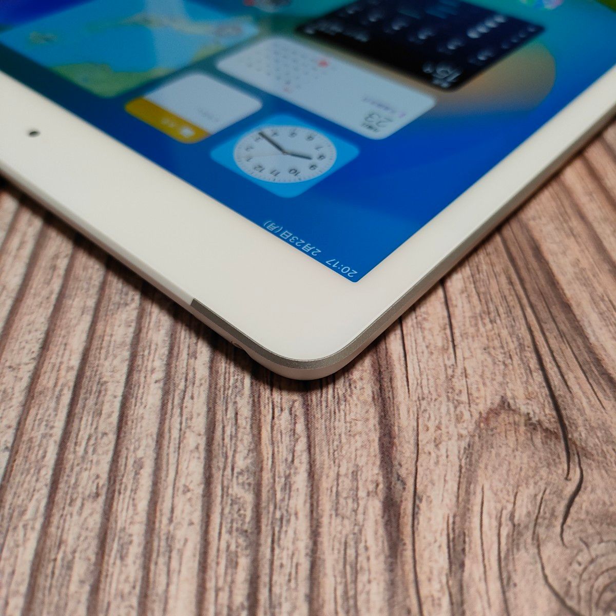 iPad 第8世代 32GB SIMフリー バッテリー96% 新品近い｜Yahoo!フリマ