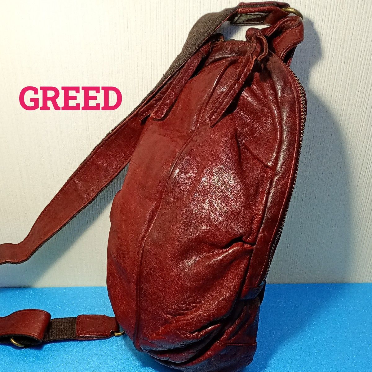 USED／レア】ボディバッグ GREED グリード 本革 レザー 赤茶 ワン