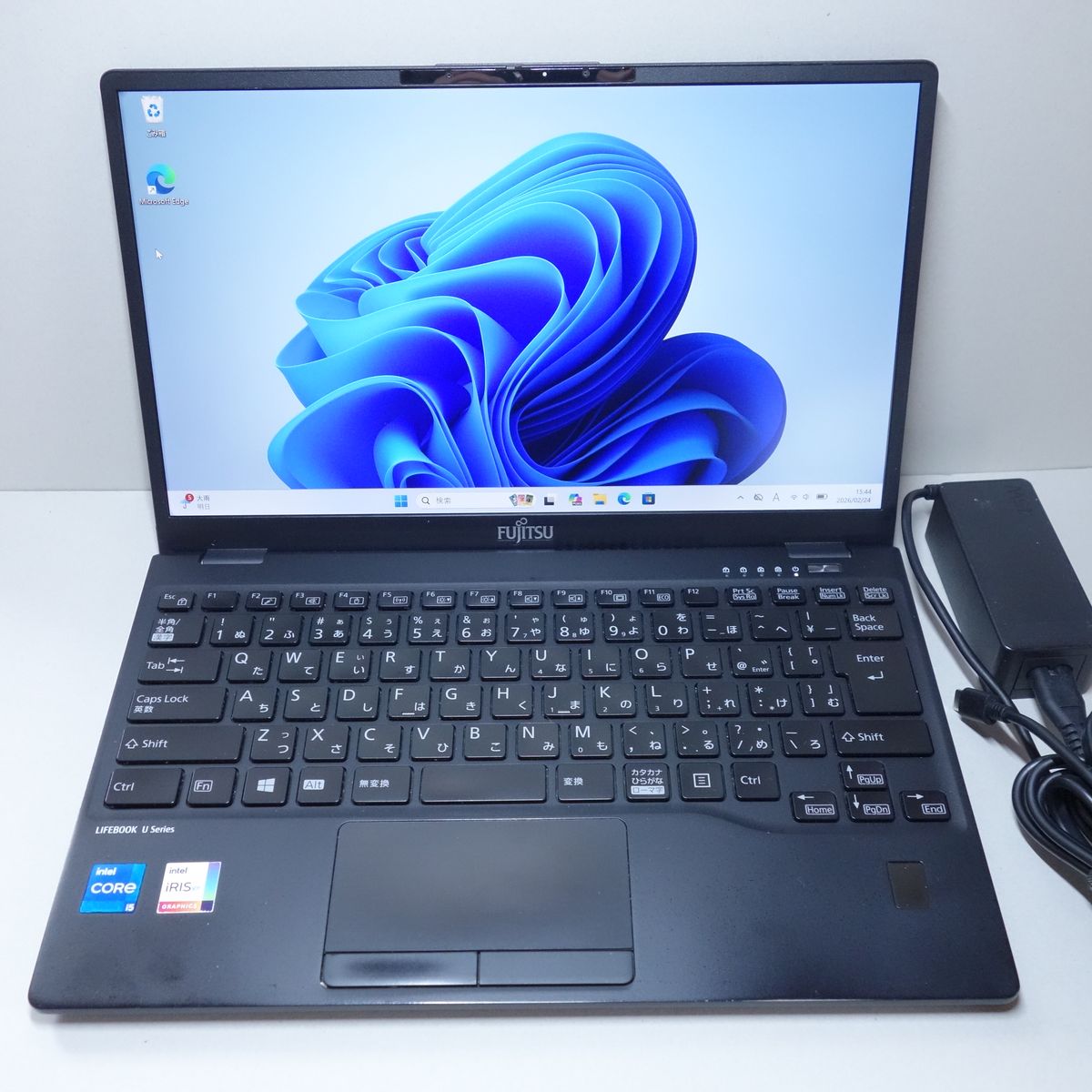 LIFEBOOK U9311/F Core i5-1145G7/SSD 256G/8G/超軽量/カメラ