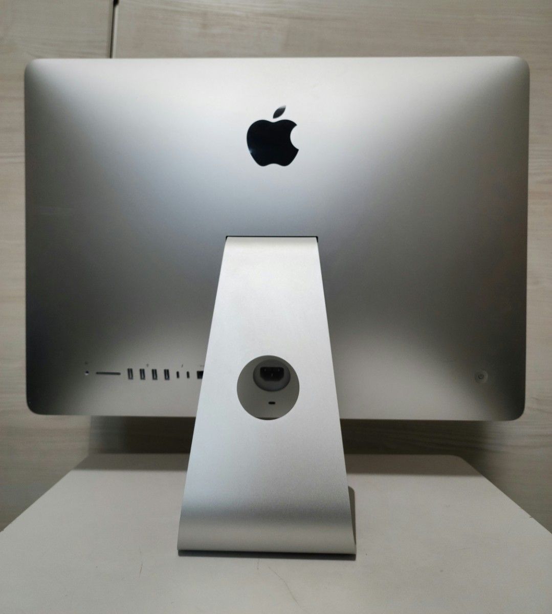 美品 iMac Retina 4K 2019 i3/16GB/1TB｜Yahoo!フリマ（旧PayPayフリマ）