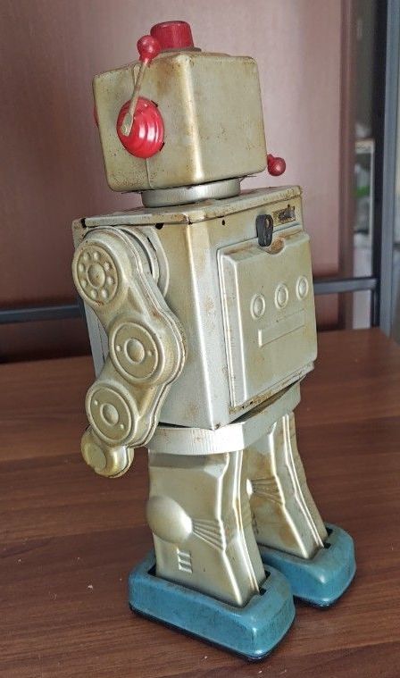 堀川玩具工業が製造した電動ブリキロボット スーパースペース