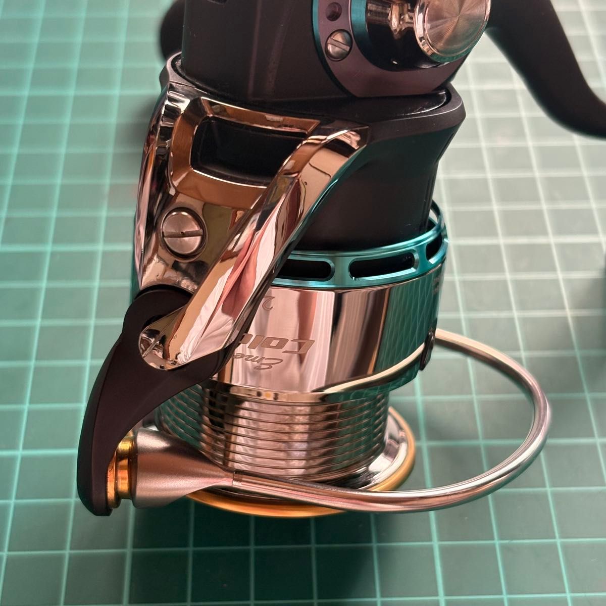 DAIWA ダイワ エメラルダス コロッサル 2508RH｜Yahoo!フリマ（旧