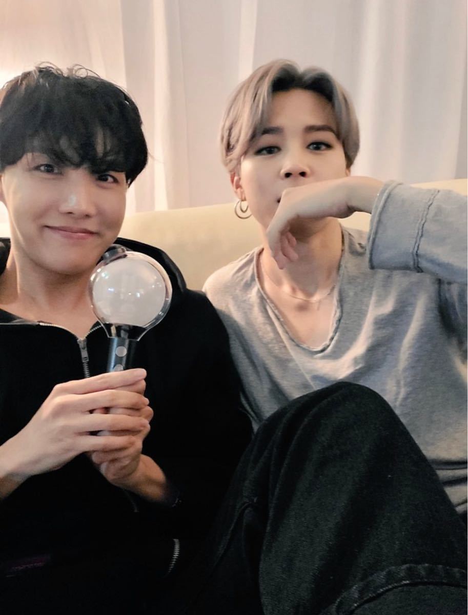 BTS公式ペンライト限定販売MOS Ver 4 新品(アミボム)｜Yahoo!フリマ