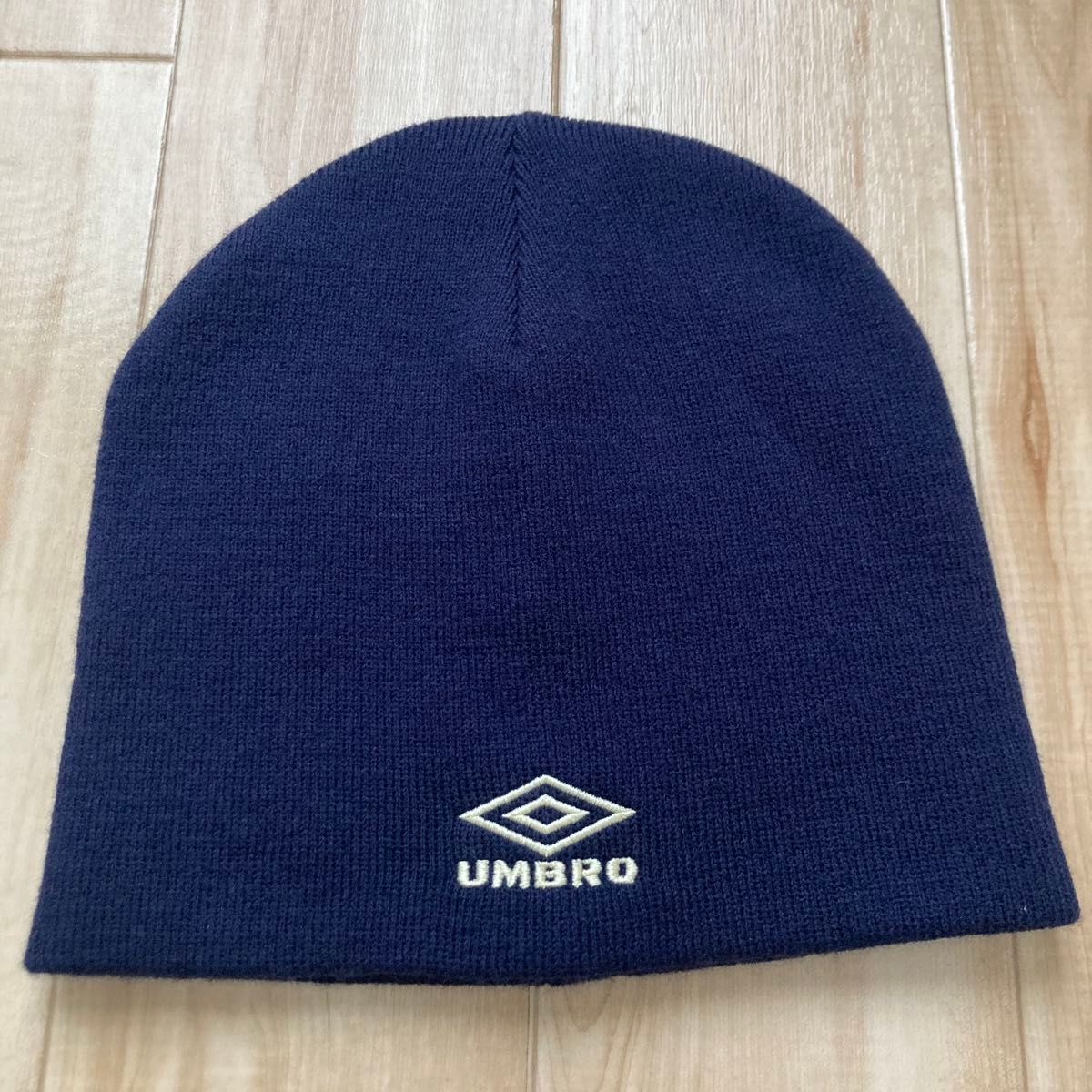 UMBRO ニット帽 ネイビー ビーニー｜Yahoo!フリマ（旧PayPayフリマ）