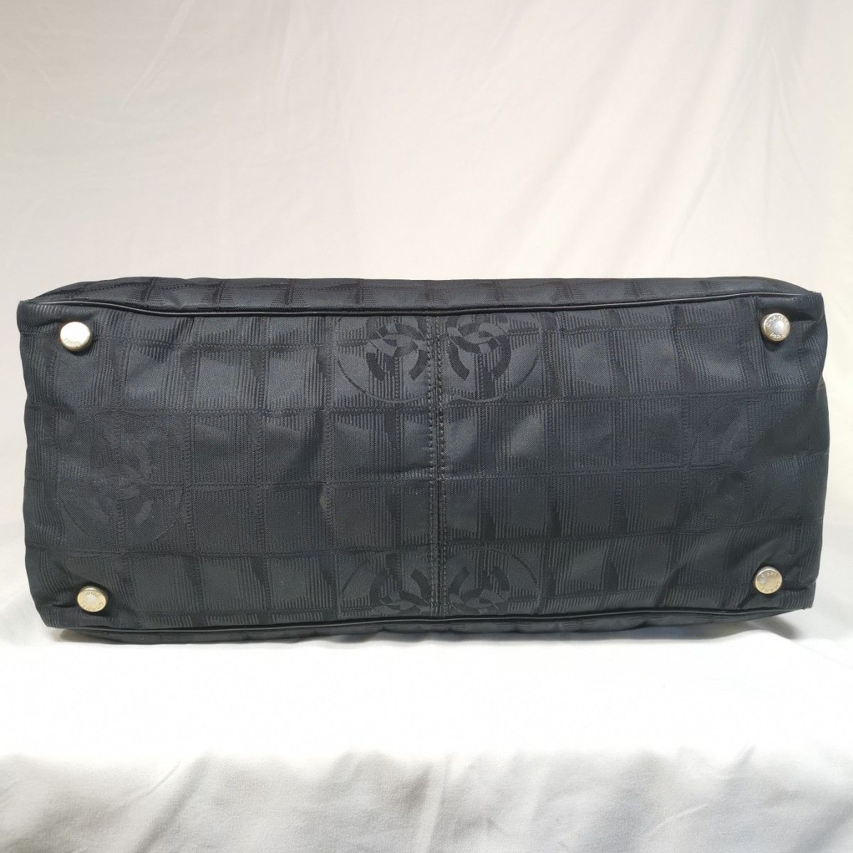美品】シャネルCHANEL 黒ニュートラベルラインMM肩掛けトートバッグ