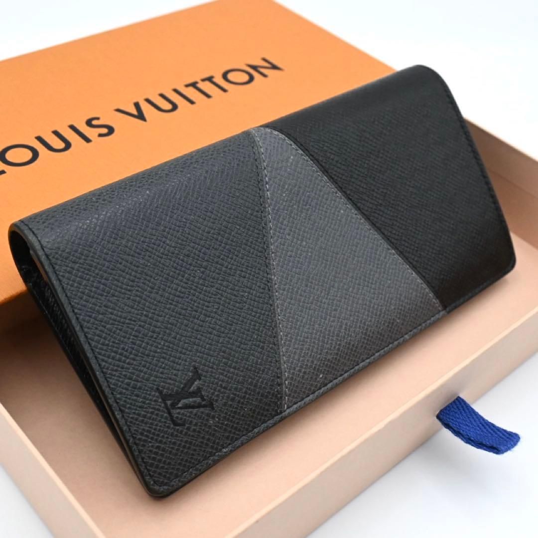 LOUIS VUITTON ルイヴィトン 長財布 ポルトフォイユ ブラザ タイガ