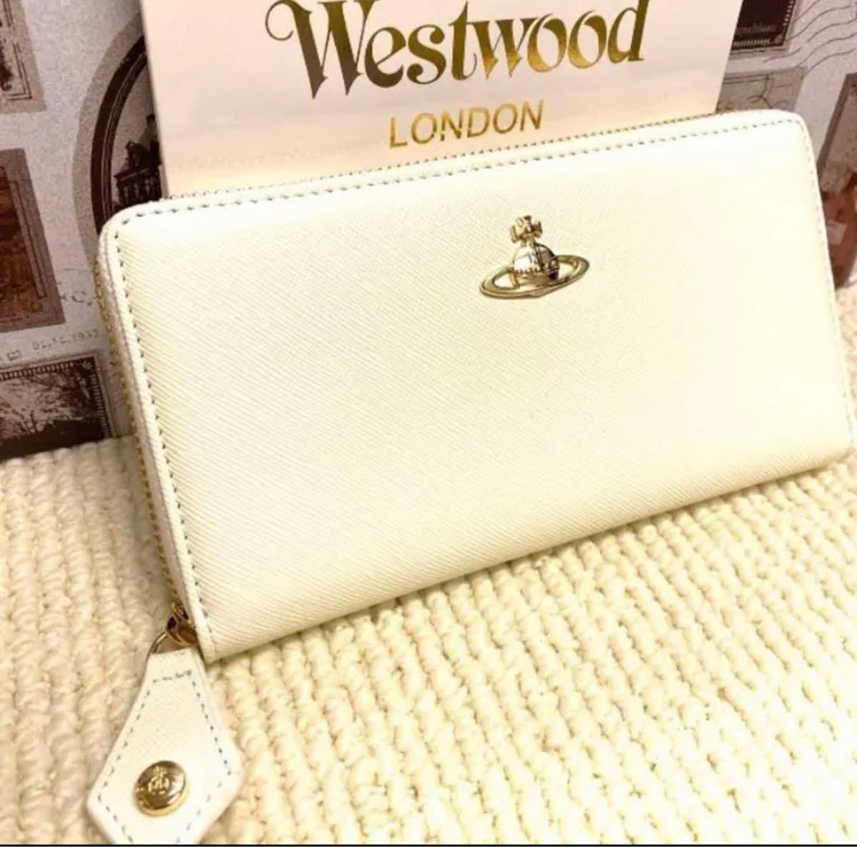 正規品 Vivienne Westwood ヴィヴィアンウエストウッド 財布 白 小銭