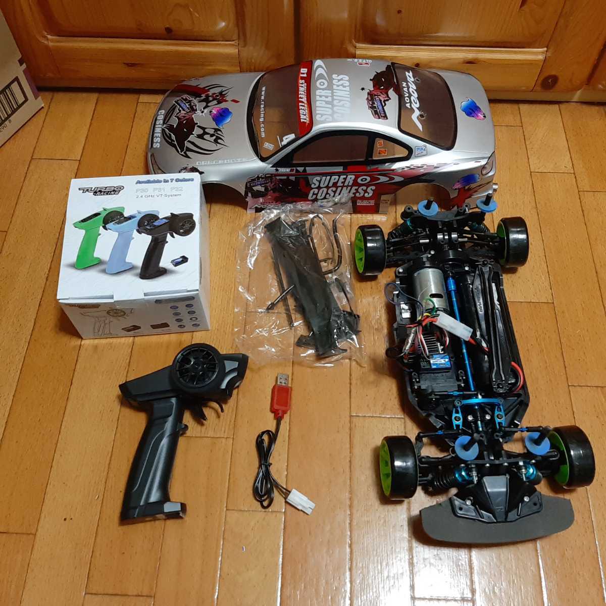 動画あり 即決《送料無料》 タミヤ ドリフト ラジコン フルセット TT02