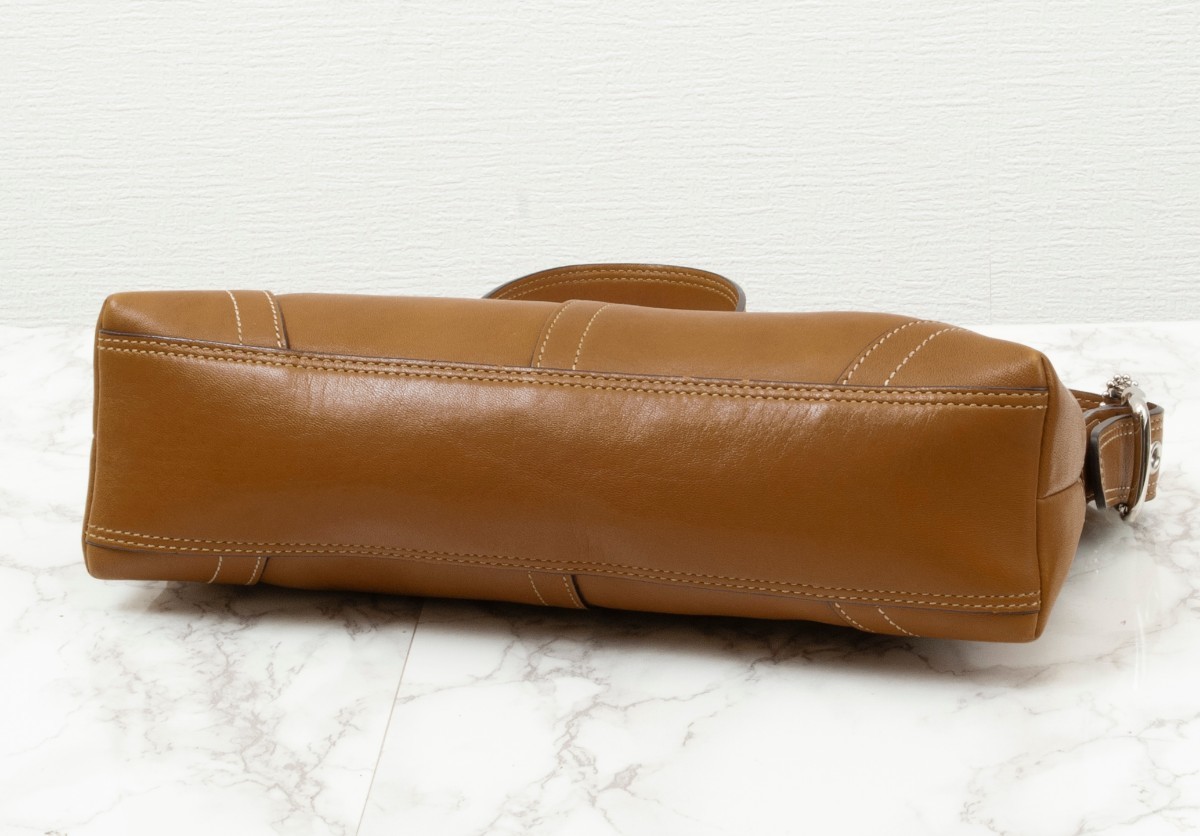 極美品】COACH(コーチ)レザー ワンショルダーバッグ ブラウン 8A64