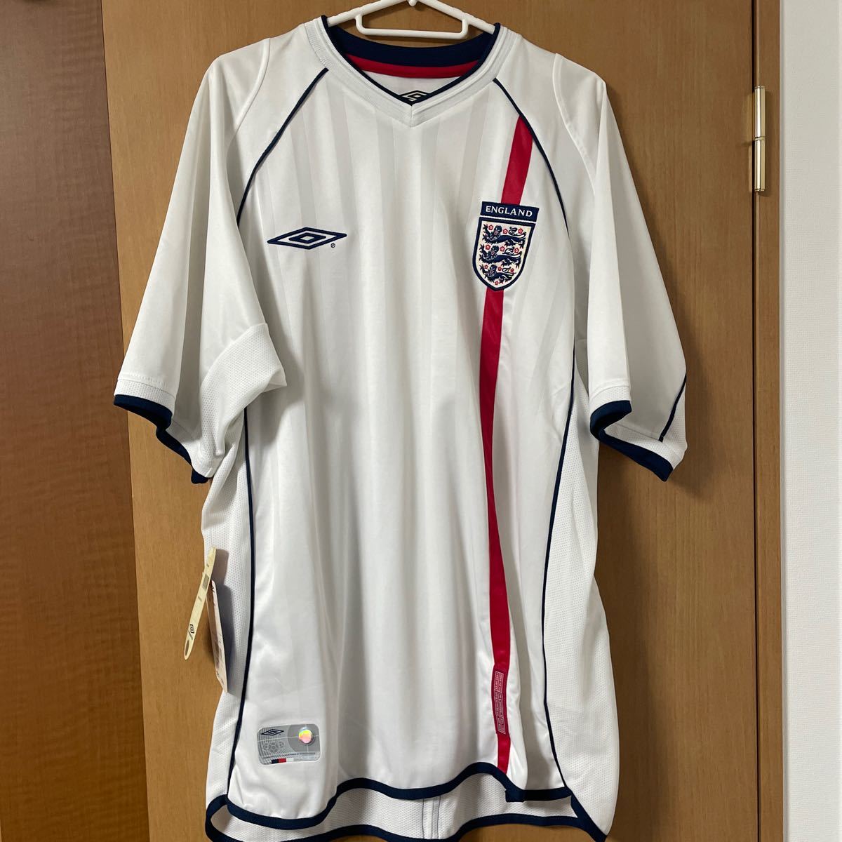イングランド代表02ユニフォーム新品2002日韓W杯モデル｜Yahoo!フリマ