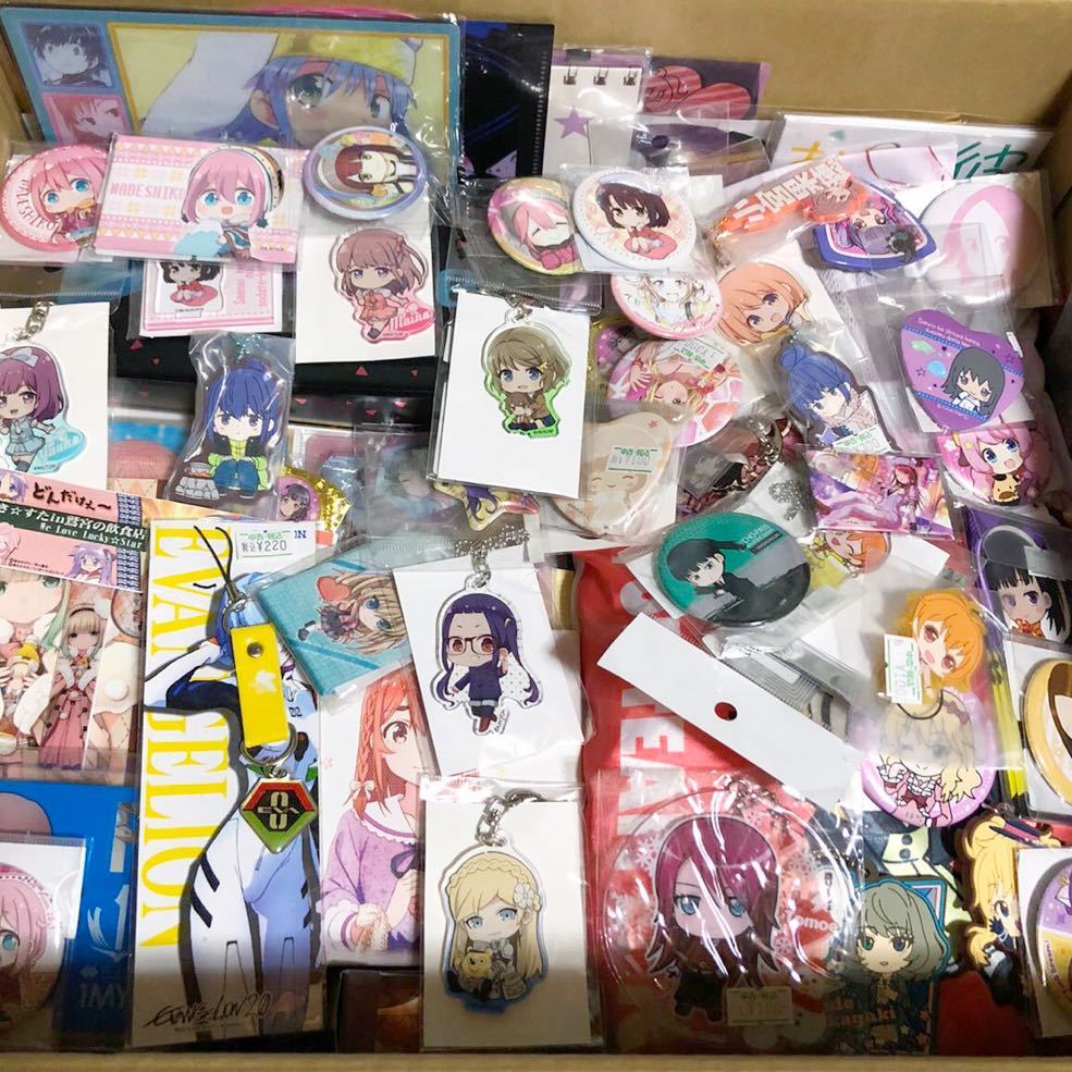 アニメグッズ まとめ売り 100サイズ 約300点 アニメグッズまとめ売り