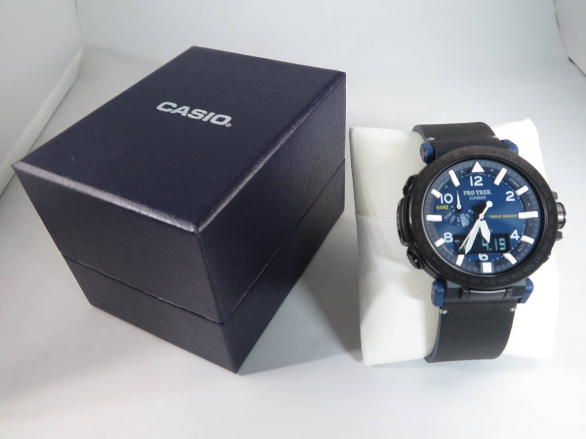 未使用 PRG-650YL-2JF (プロトレック ネオンイルミネーター NAVY BLUE