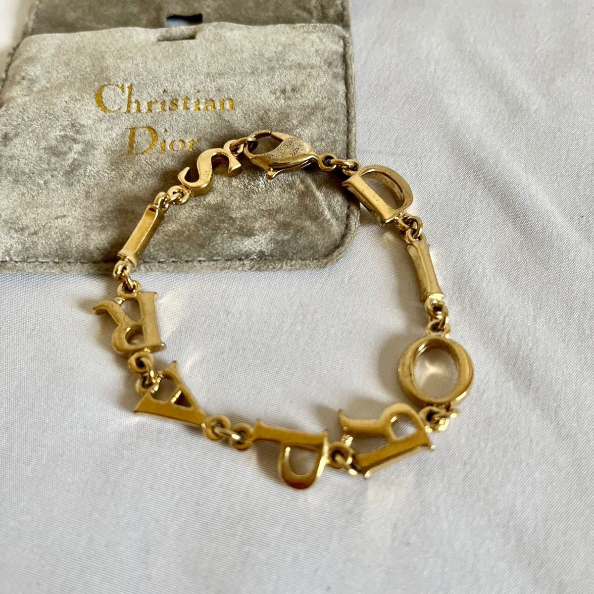 大人気】ディオール ブレスレット ゴールド Dior ロゴブレスレット