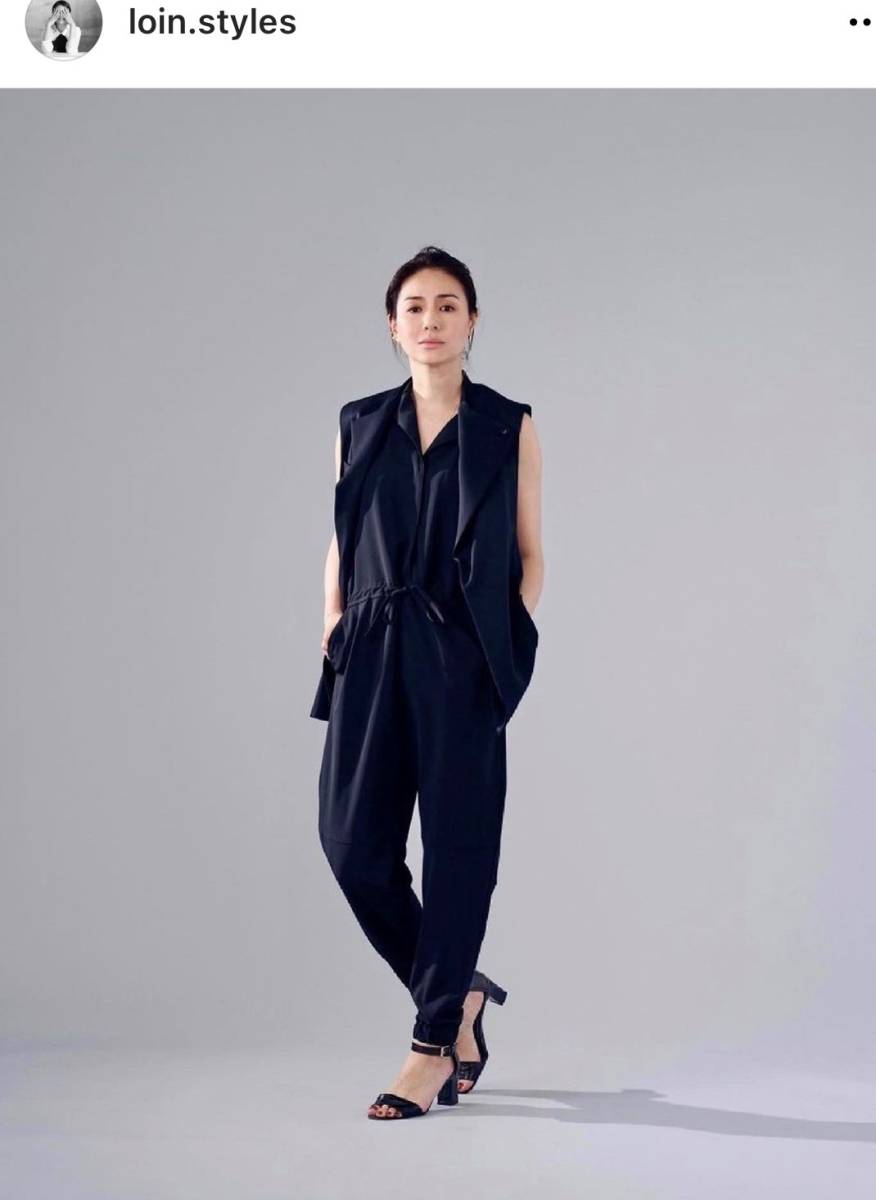 Yahoo!オークション - 即落 井川遥さん loin.ロワン 完売オールインワ