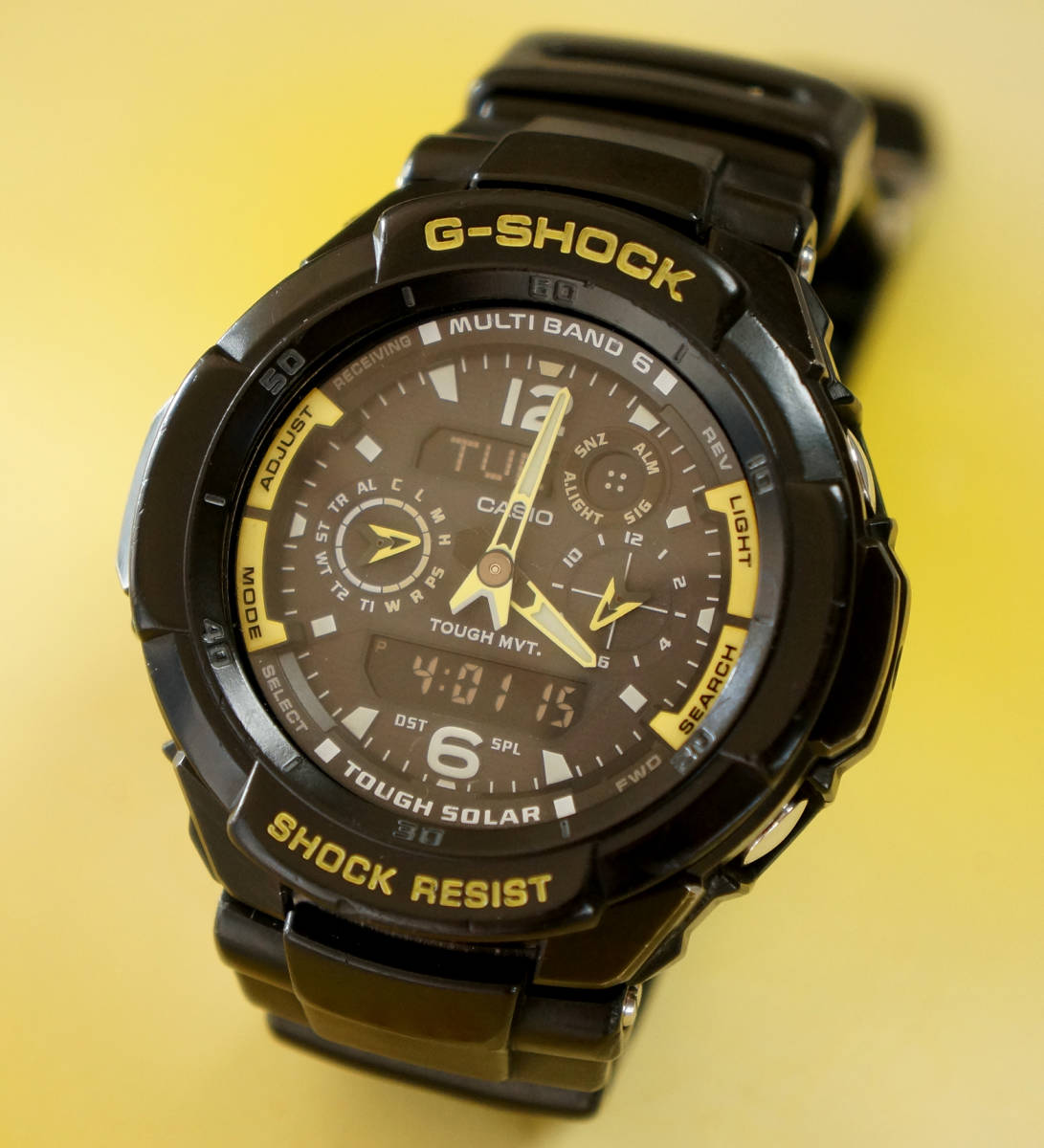 CASIO G-SHOCK GW-3500B スカイコックピット ソーラー電波時計 中古