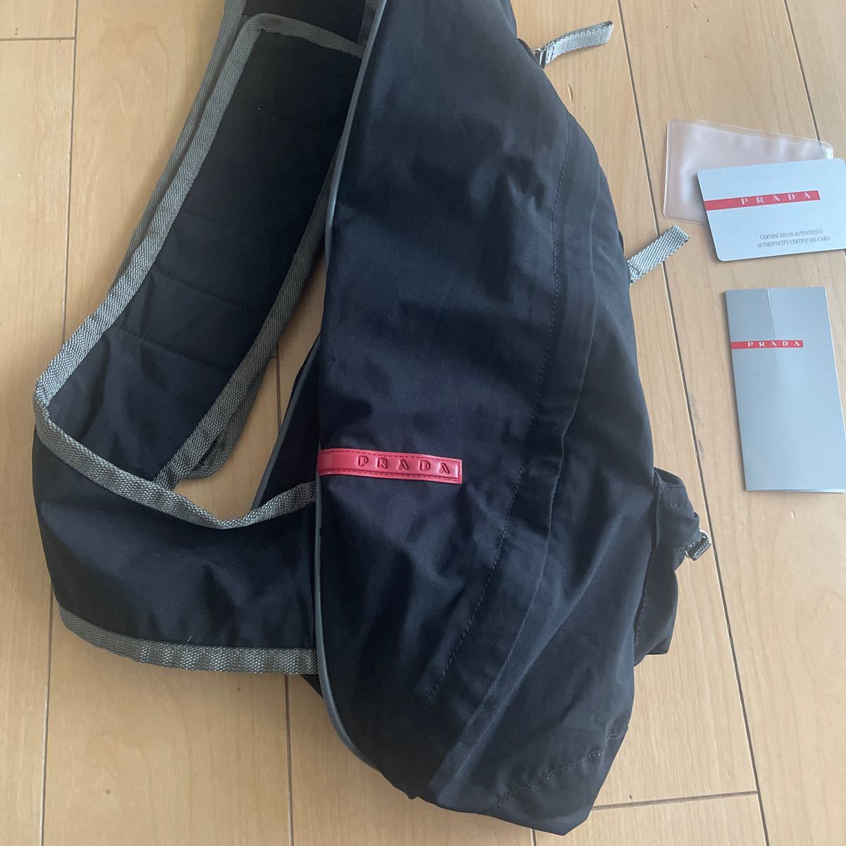 PRADA SPORTS ボディバッグ ワンショルダー 黒 4VZ041 ギャランティー