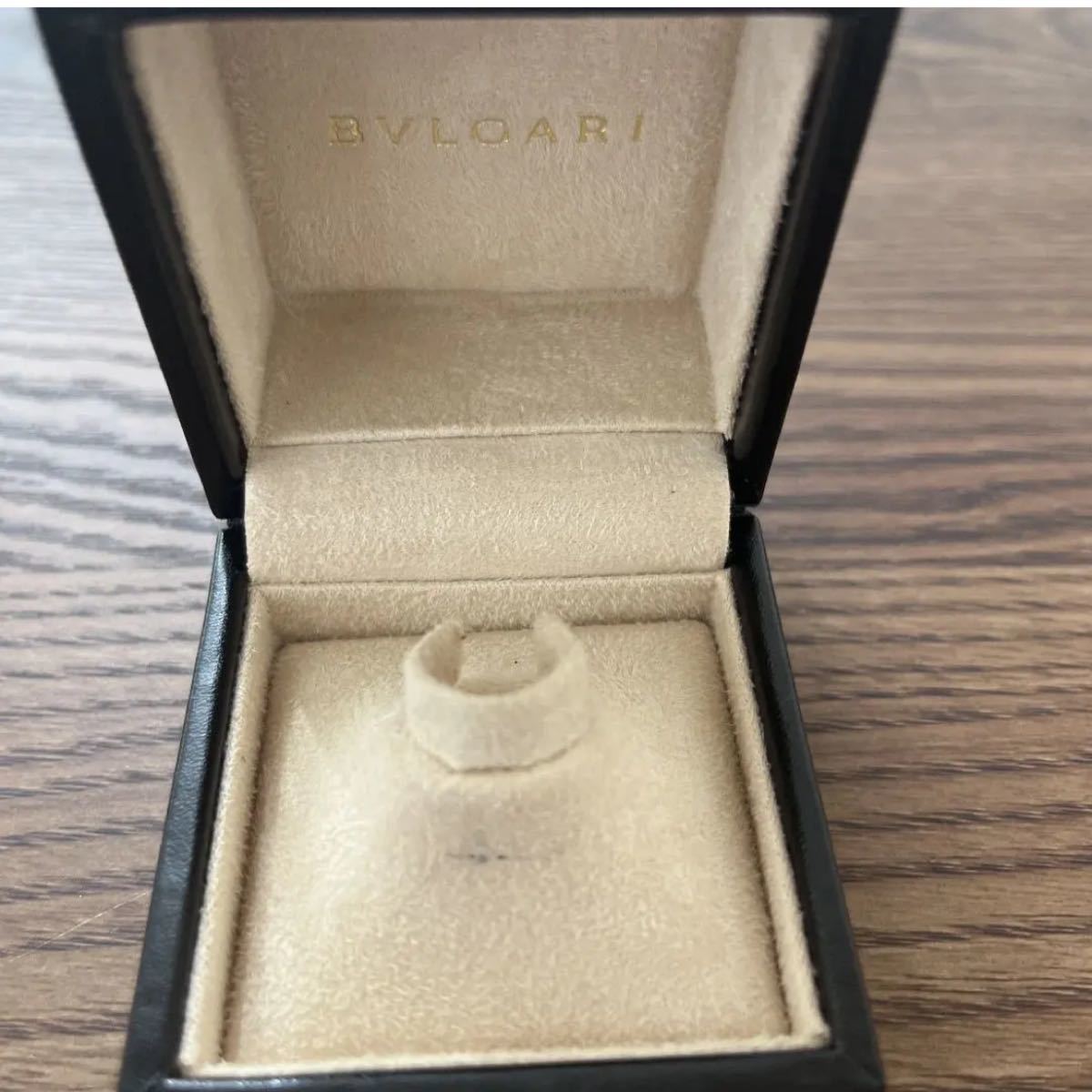 新品 未使用 ブルガリ 匿名配送 BVLGARI 指輪 リング リングケース