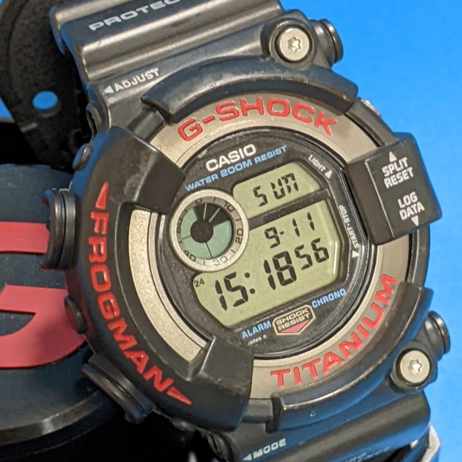 美品】 カシオ G-Shoock フロッグマン 二代目 FROGMAN DW-8200 1A 箱