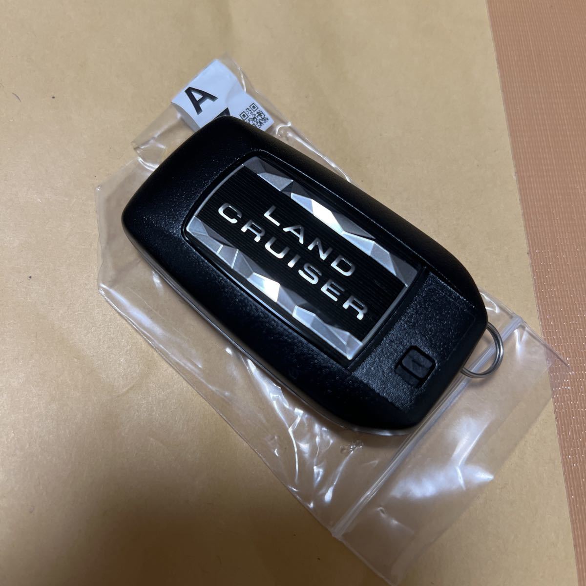 現行モデル 未使用保管品 送料無料 トヨタ ランドクルーザー 純正
