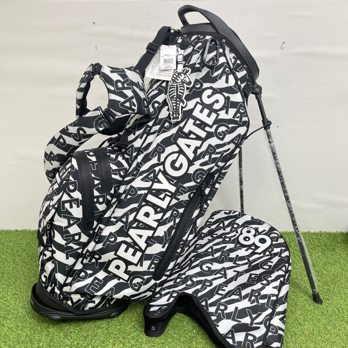 希少 新品 完売品 パーリーゲイツ スタンド キャディバッグ ゼブラ柄