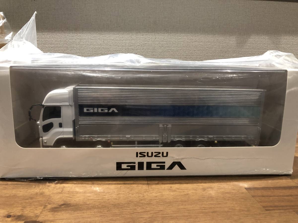 Yahoo!オークション - いすゞ ギガ ISUZU GIGA 1/43 ダイキャストモデ