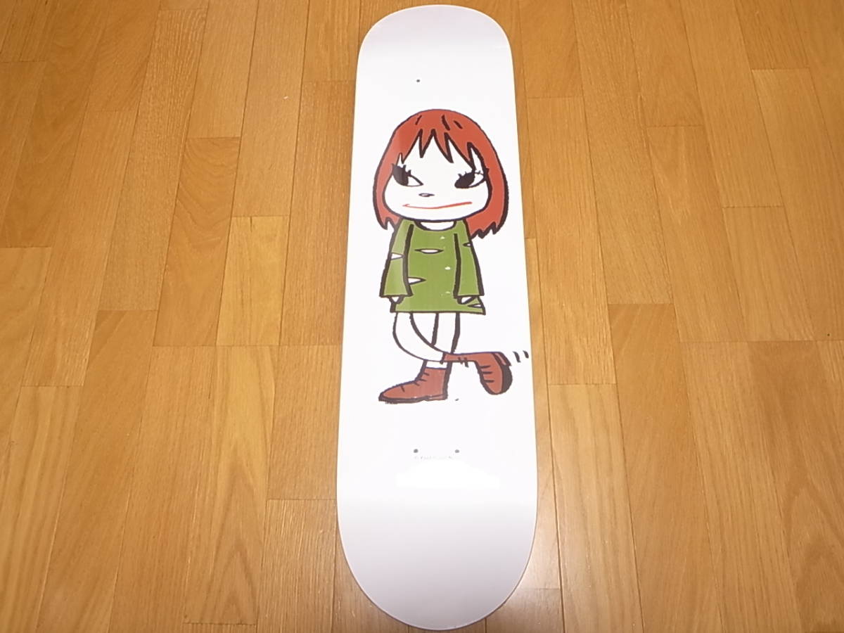 Yoshitomo Nara 奈良美智 Girl on top of skull Green Dress Girl MoMA