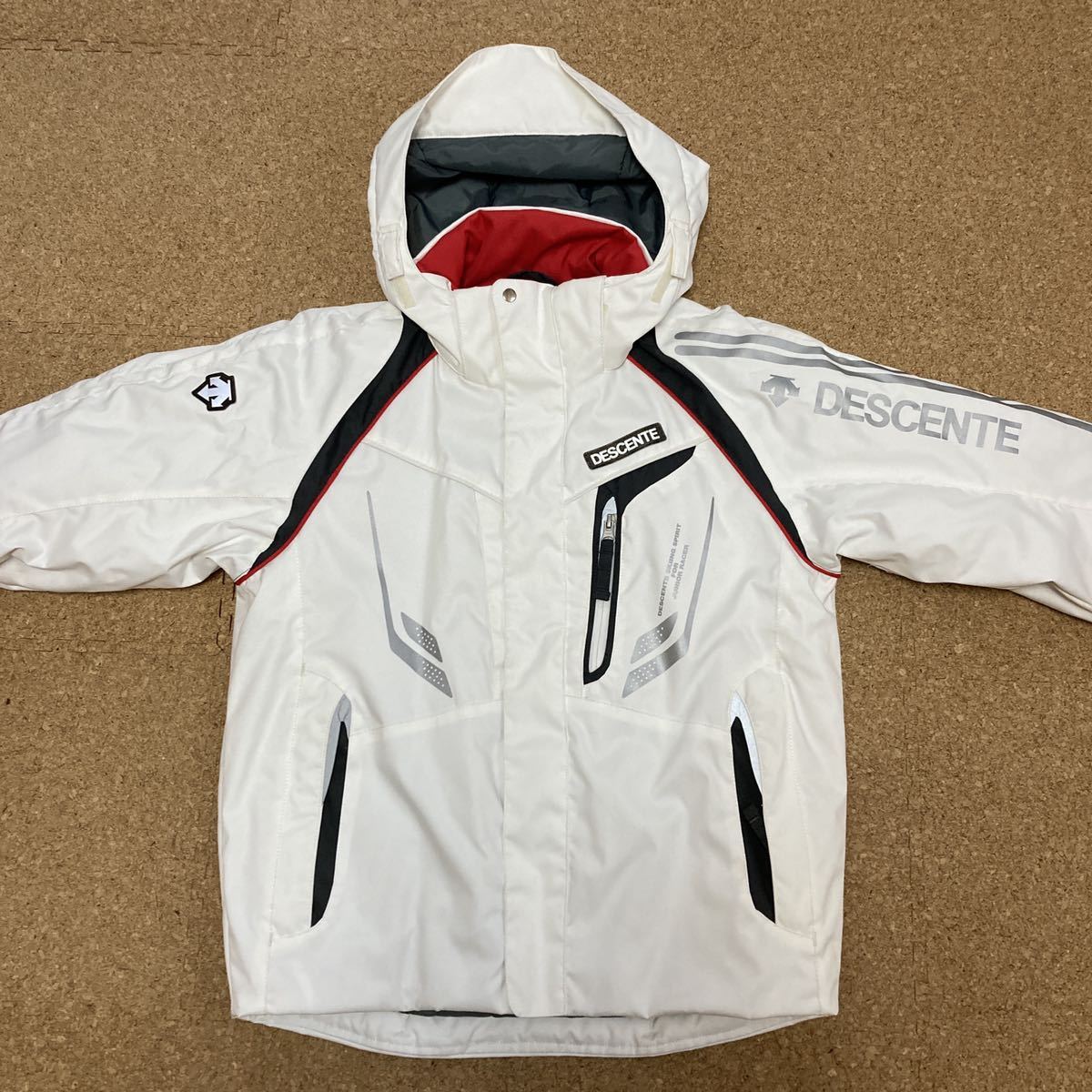 デサント DESCENTE スキーウェア 上下 セット 子供 キッズ スノボ