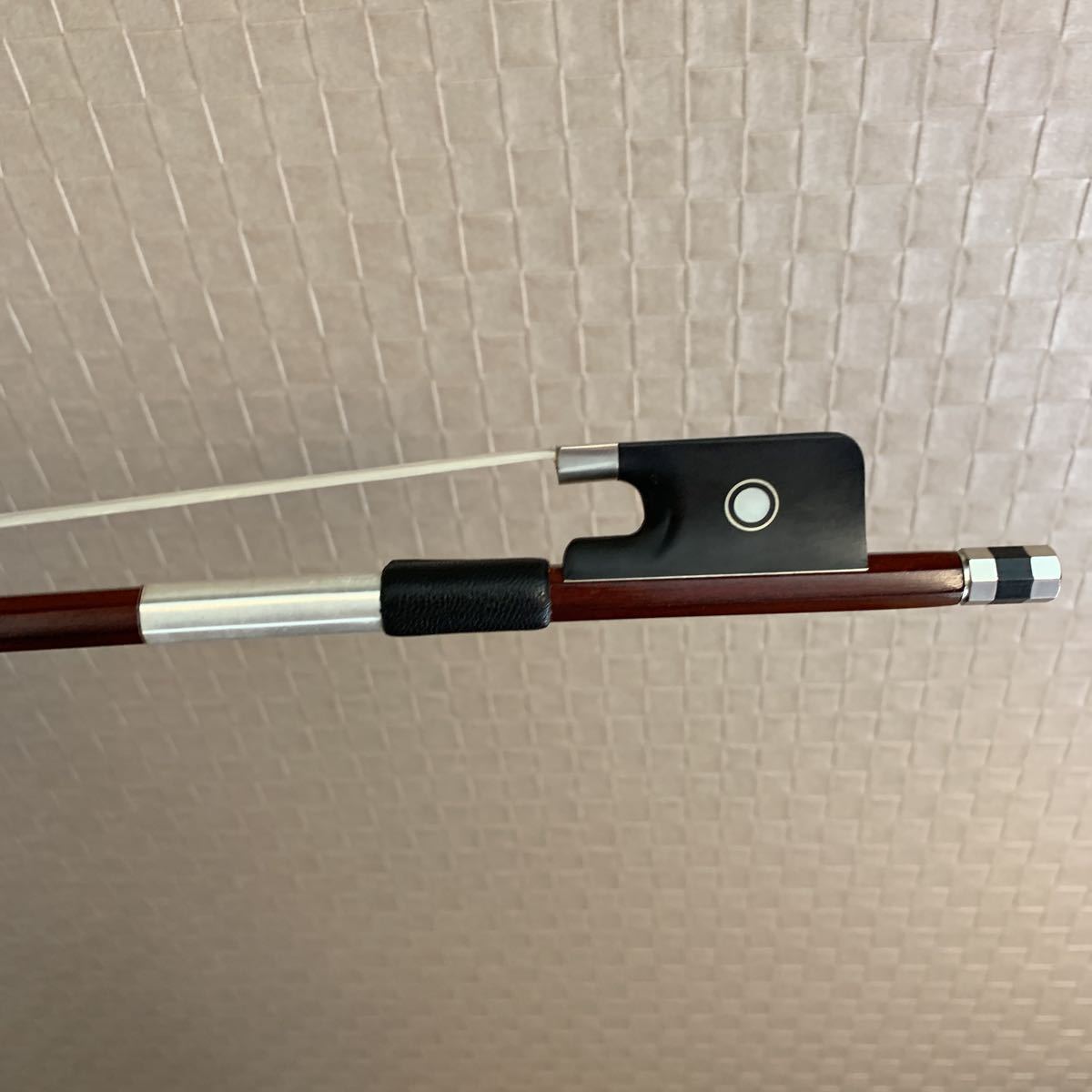 Yahoo!オークション - イギリス製 チェロ弓 71.4cm 86g
