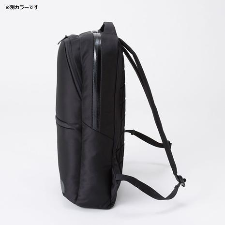 シャトルデイパックスリム / Shuttle Daypack Slim | THE NORTH FACE