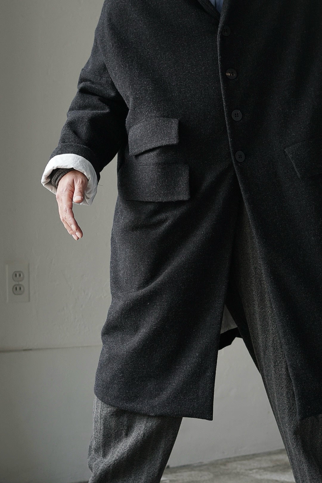 ALBUM DI FAMIGLIA - UNISEX LOOSE COAT | Brownie