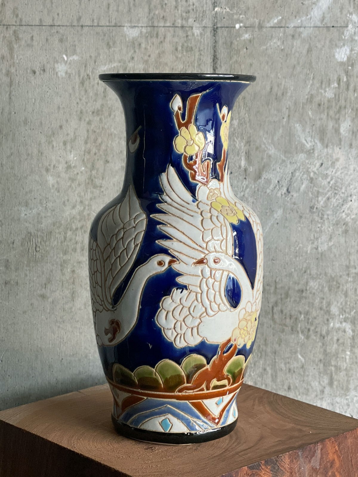 Bien Hoa／Flower vase | 333 & tay - Delivery Service