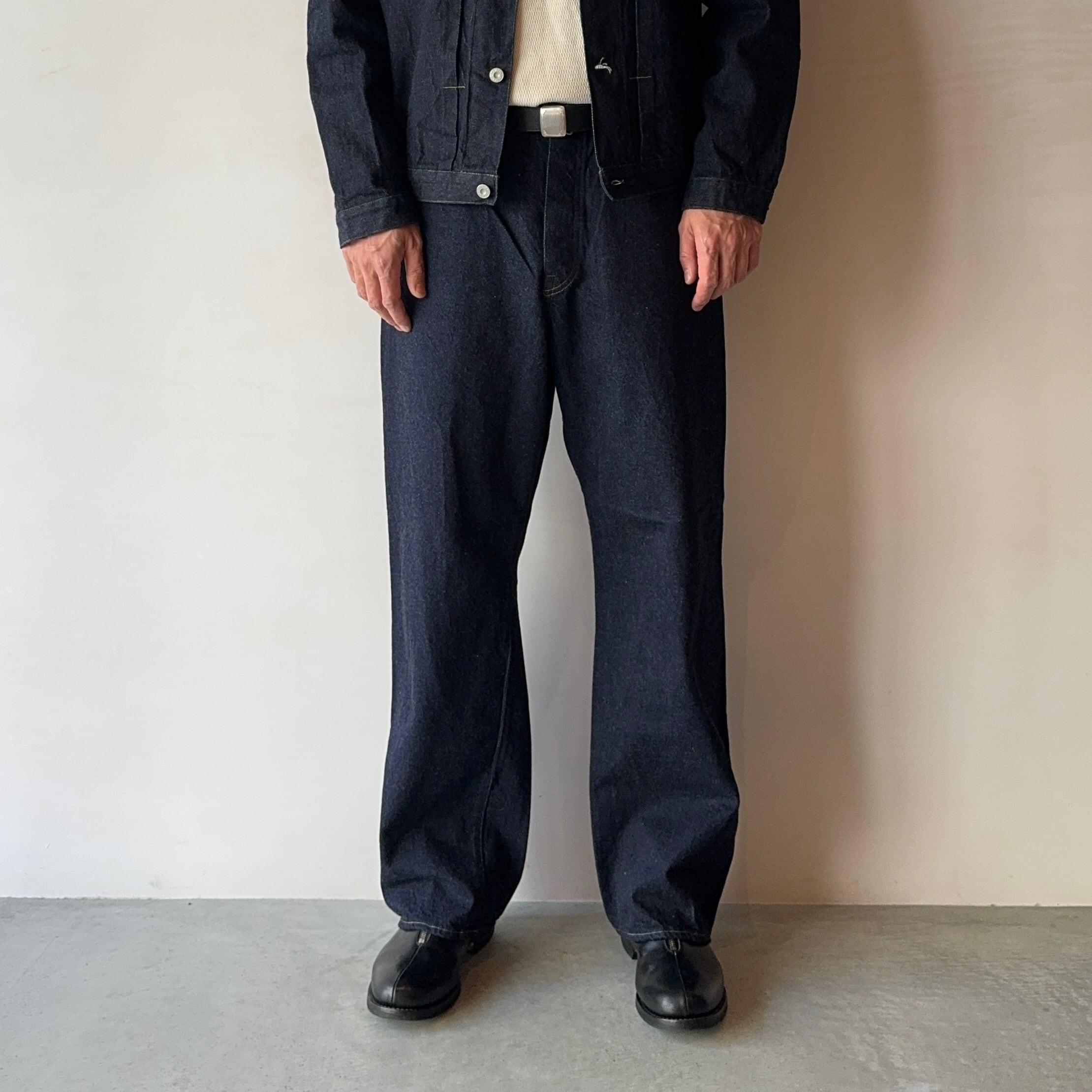 PHIGVEL CLASSIC JEANS WIDE 301 | HUMAN and THINGS