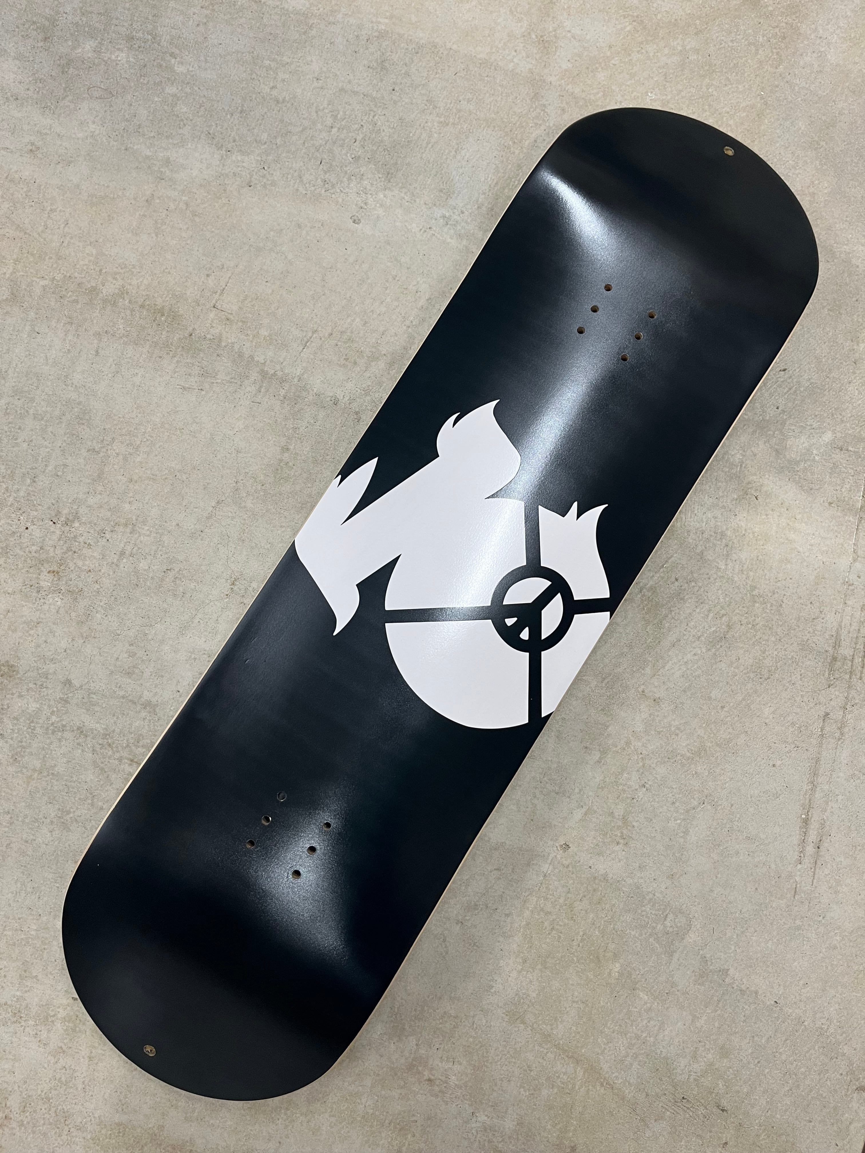 peacemaker snowskate