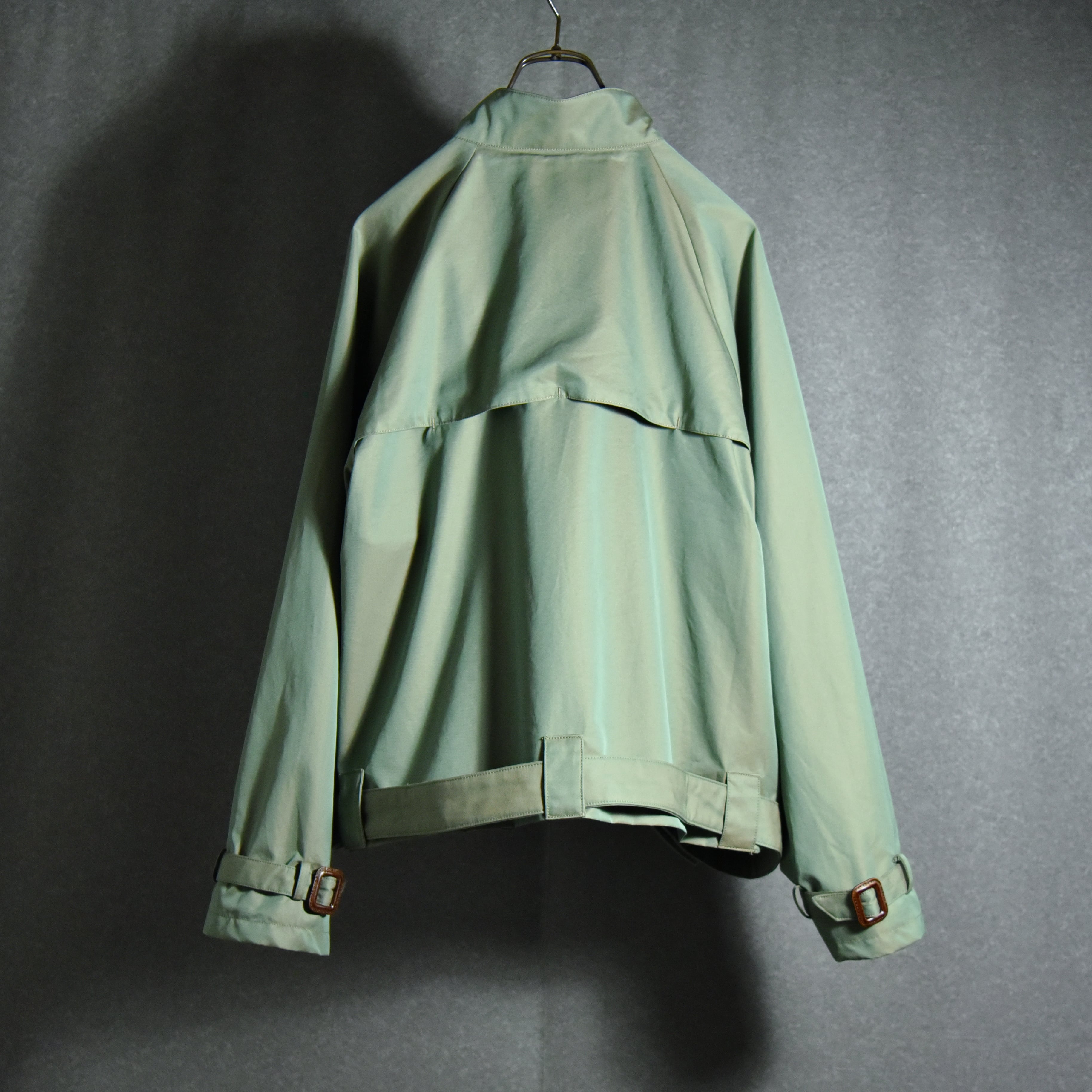 intch.】