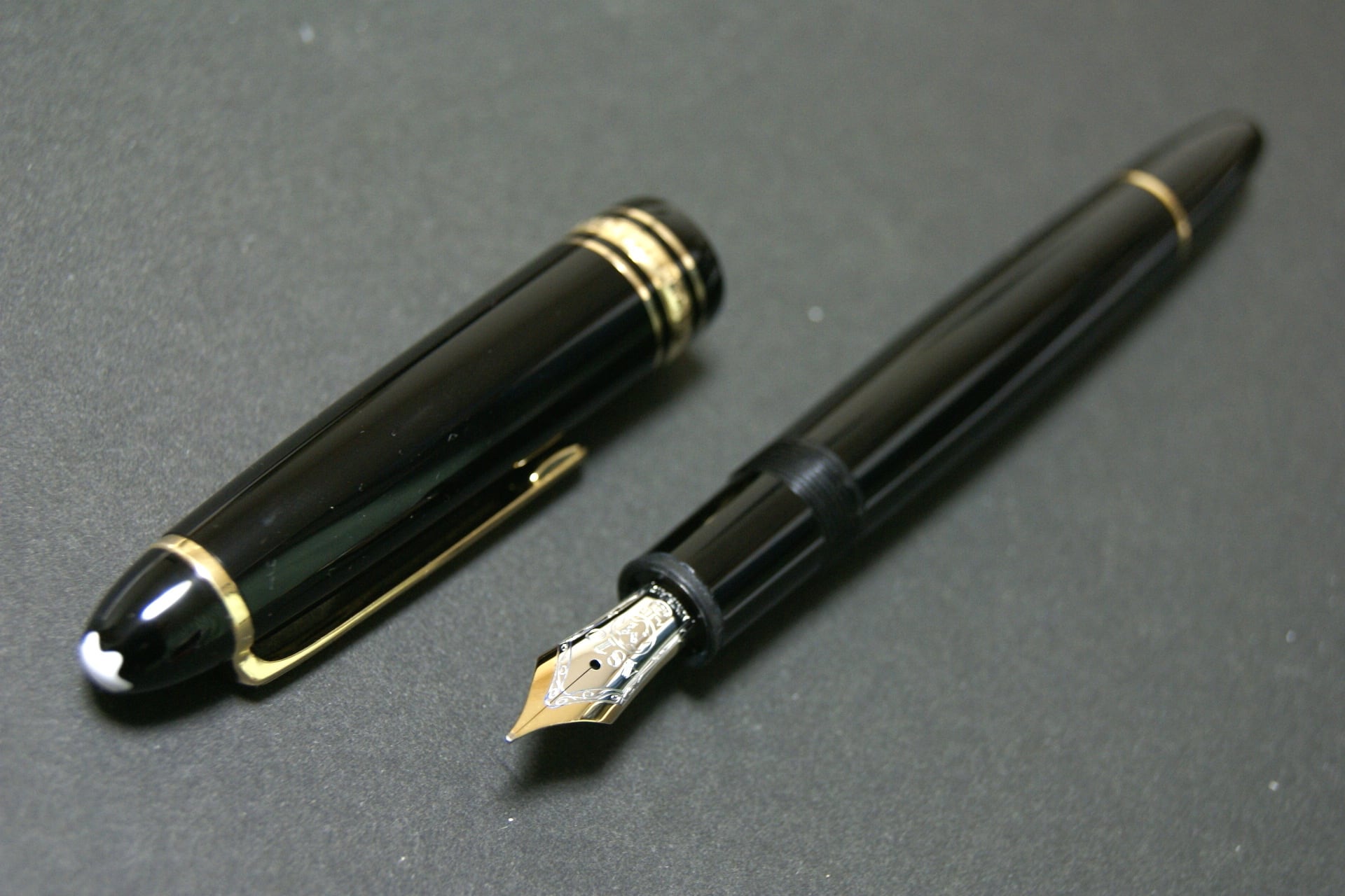 モンブラン マイスターシュテュック 147 トラベラー MONTBLANC