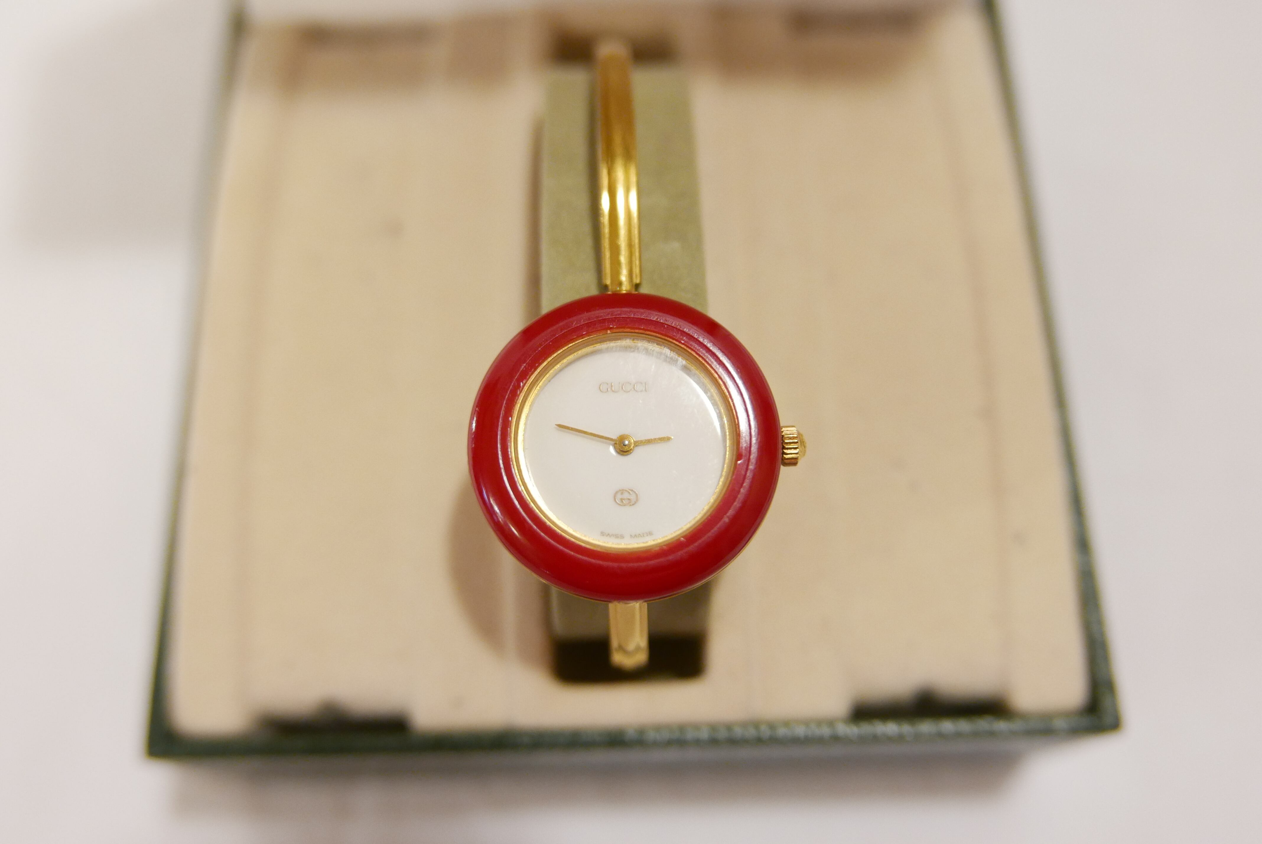 Gucci Change Bezel Watch | CARBOOTS