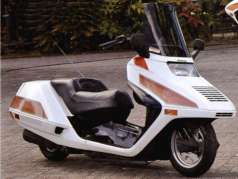 フュージョン専用 サワダサイクル 純正ショート風 ボディマウント