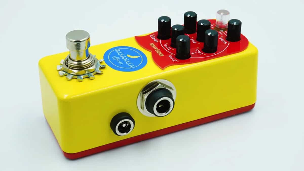 Review: Bananana Effects Matryoshka Bass Synth Pedal - Bass