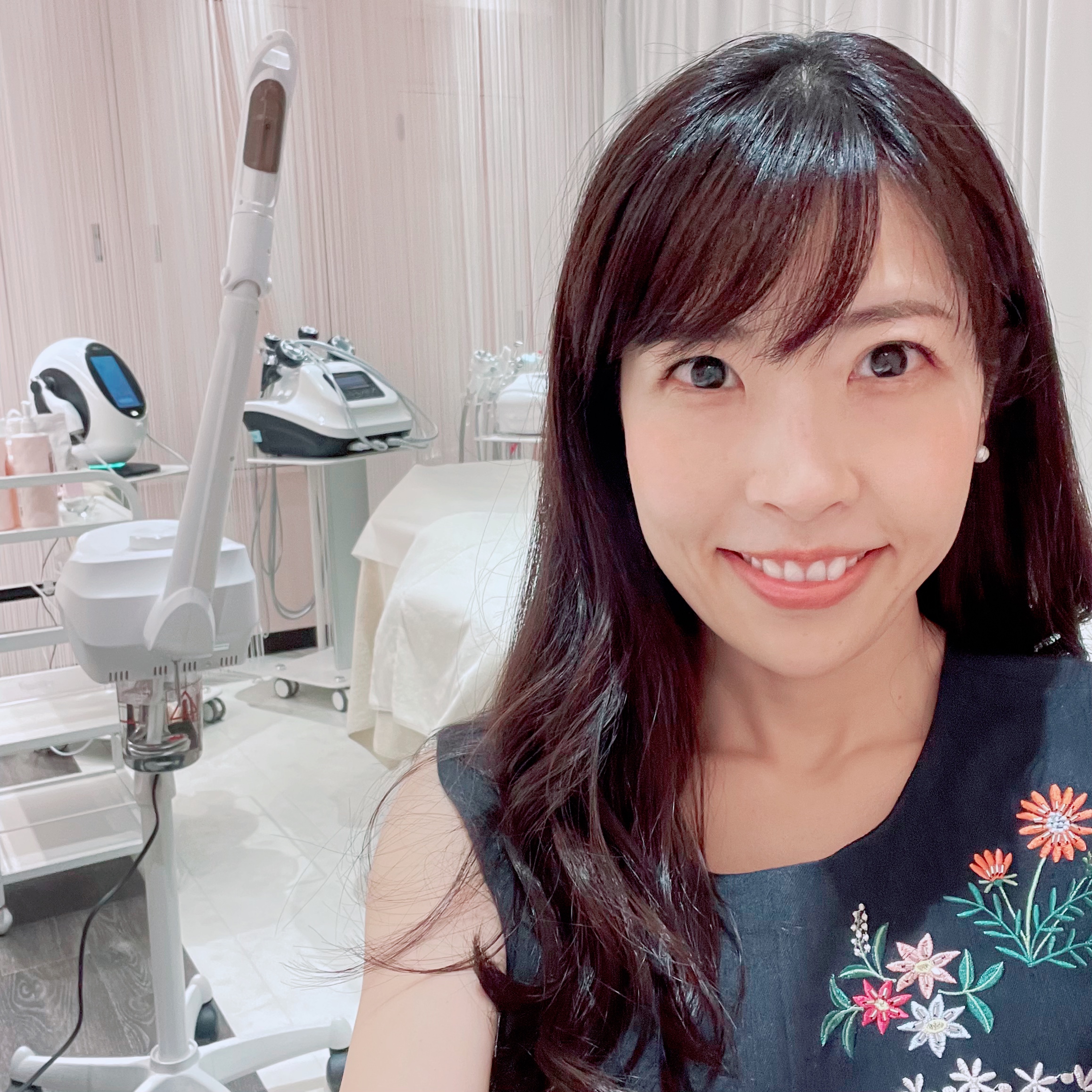 美魔女ファイナリスト】お姫様空間で、プラズマ美容が起こす肌革命を