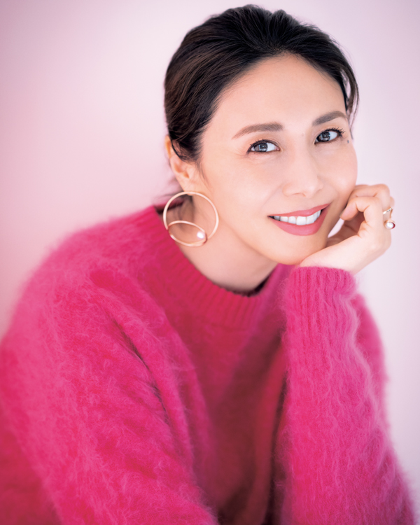 女優・松嶋菜々子さん】年齢を重ねても変わらない美しさが際立つカット