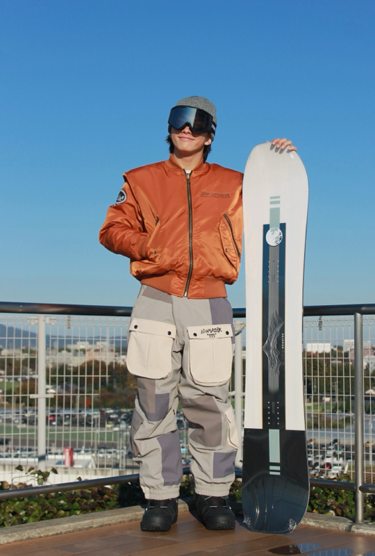 NOMADIK ノマディック JK 777G 國母和宏 スノーボード ウェア