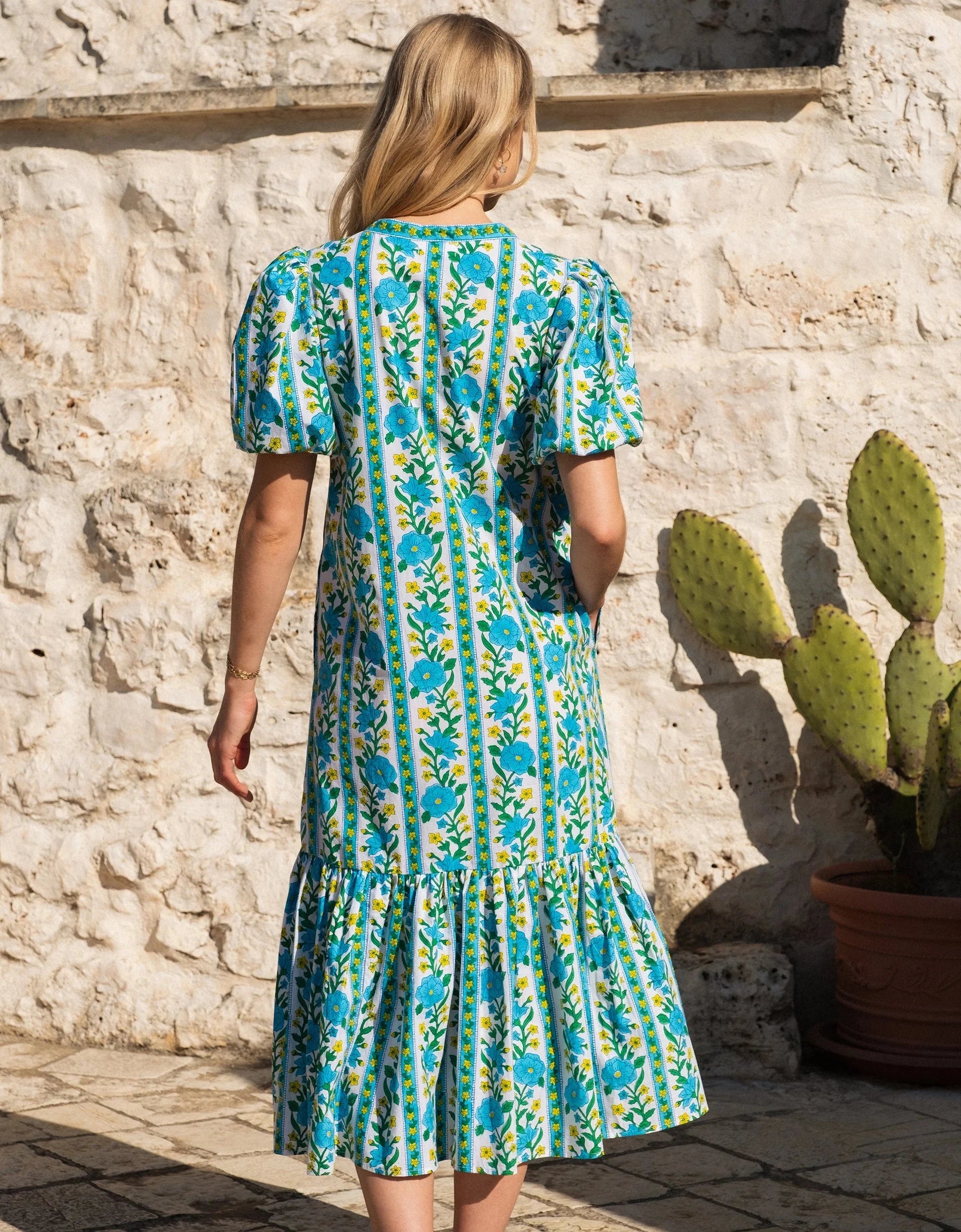 Daisy Dress in Hibiscus Border – Beau & Ro
