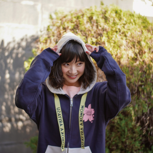こだわりのバイカラーパーカー | 有安杏果OFFICIAL SHOP