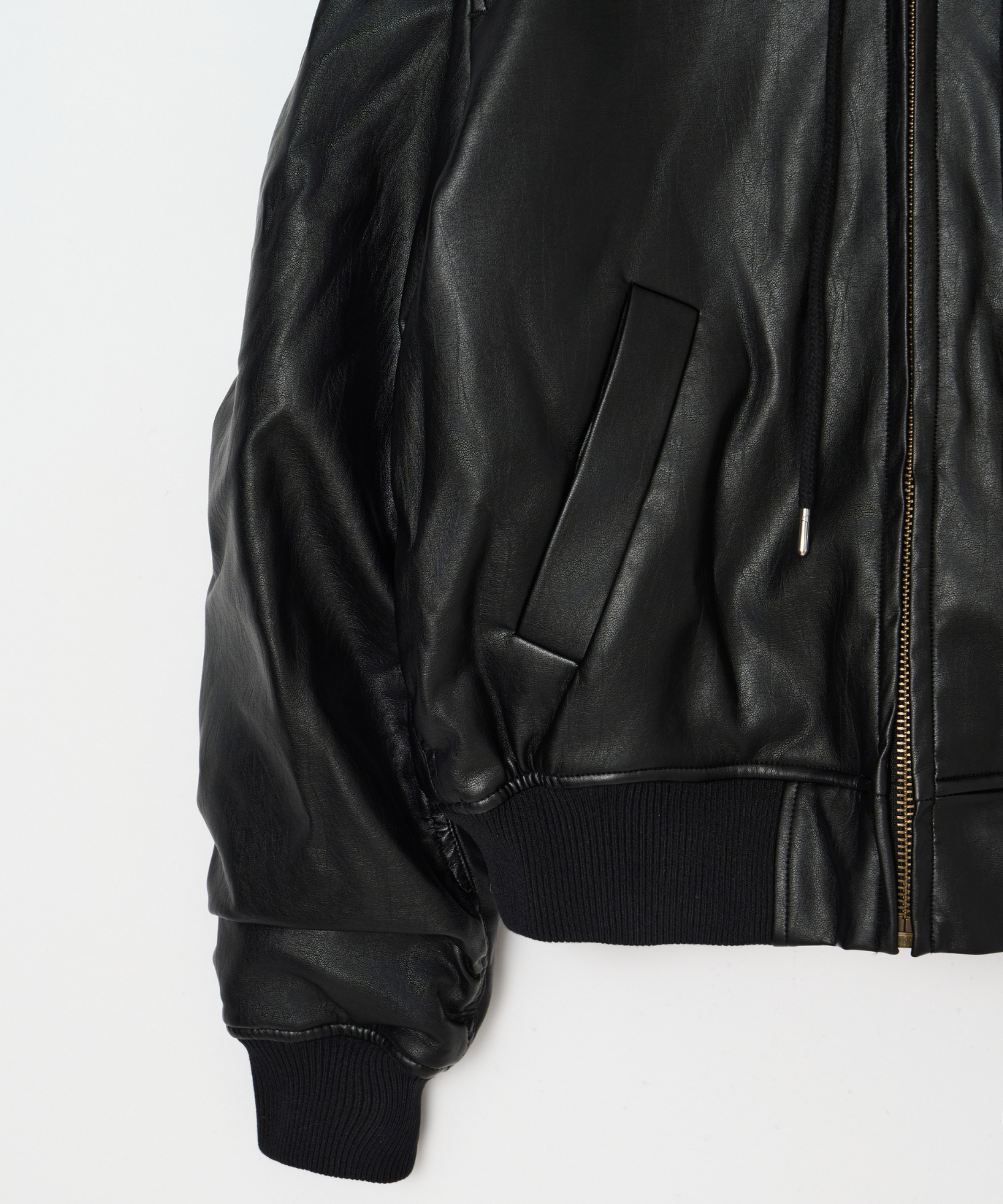OVER HOODED FAUX LEATHER MA-1 – BEEDEN