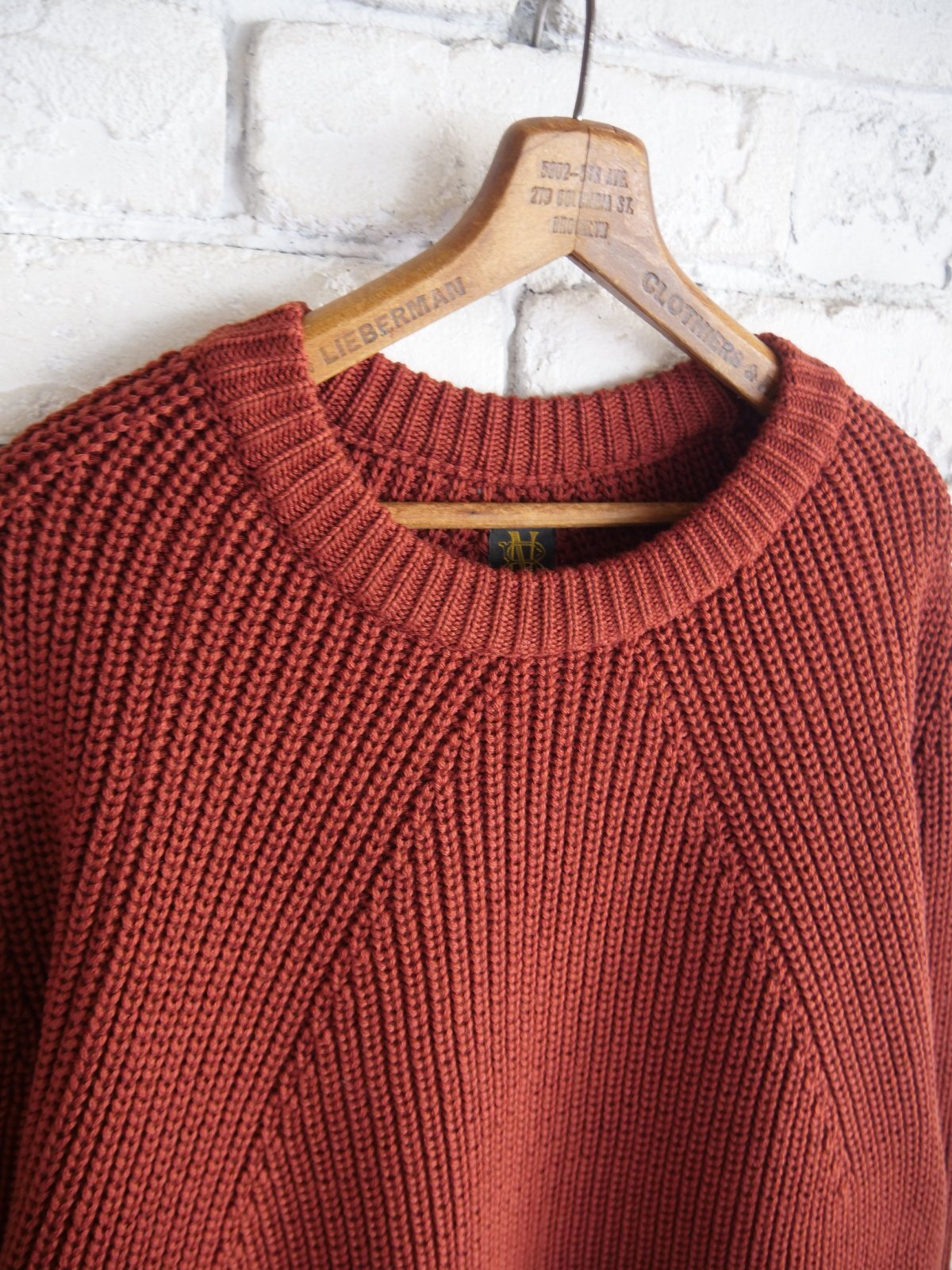 BATONER【MEN'S】バトナー シグネチャークルーネックニット（BN-24FM-037）