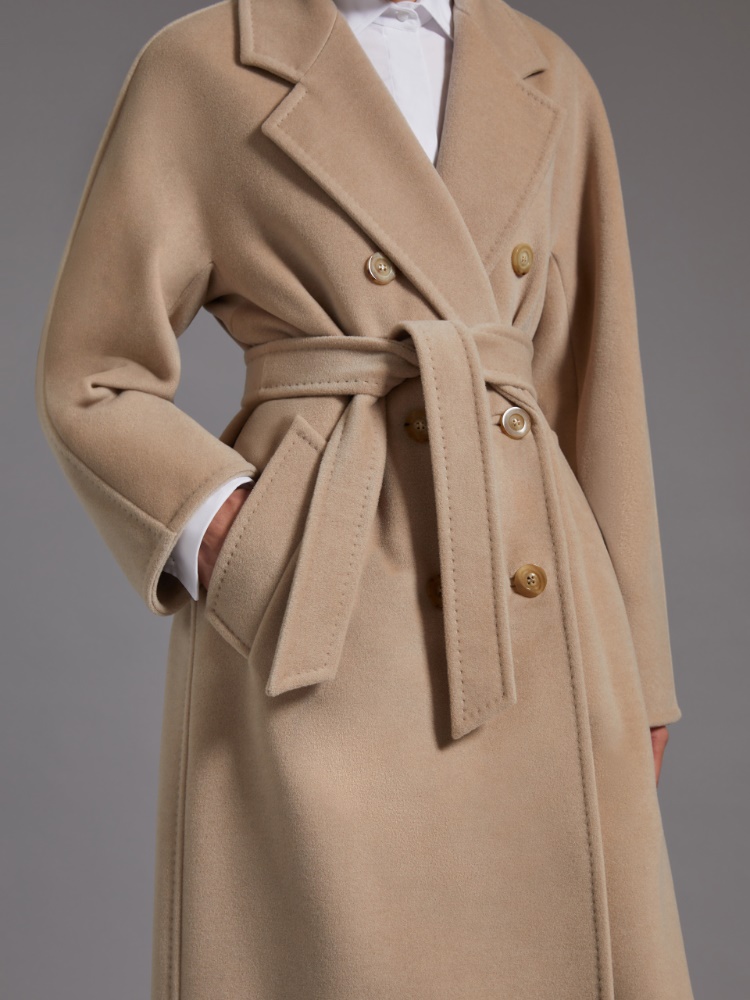 マダム] 101801 アイコンコート, ecru | Max Mara