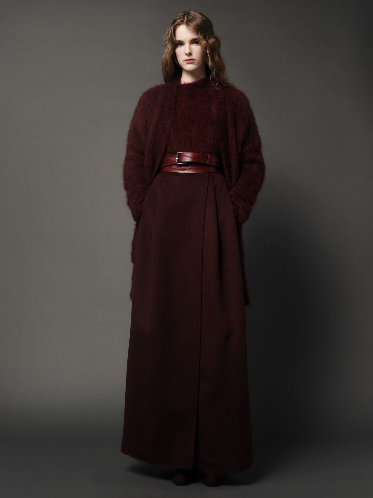 Long camel skirt, cherry | Max Mara